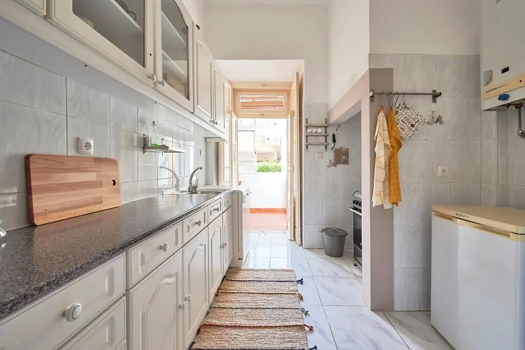 Апартаменты Downtown Garden House Лиссабон Португалия