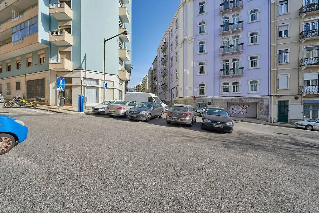 Downtown Garden House Apartment Lisbon